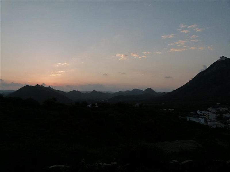 Rajasthan 2011-09-26 18-18-28 (P1050735) (Large).JPG
